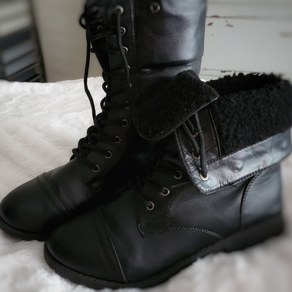 Combat boots sz.8 black